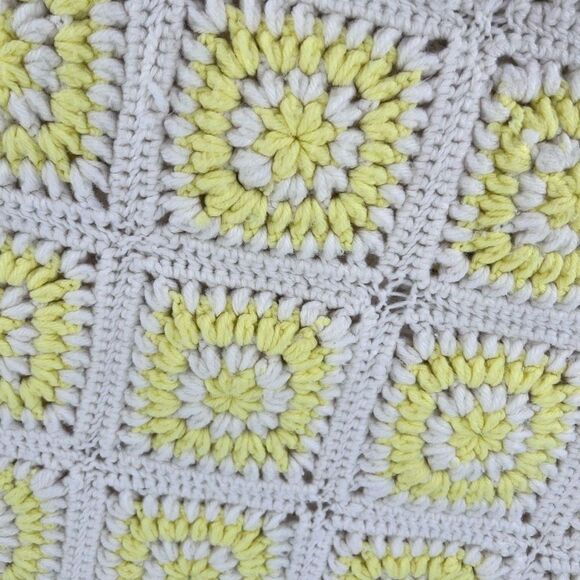 Vintage Handmade Large Afghan Blanket Yellow & White Camp Adirondack rustic 42 x - Picture 11 of 12